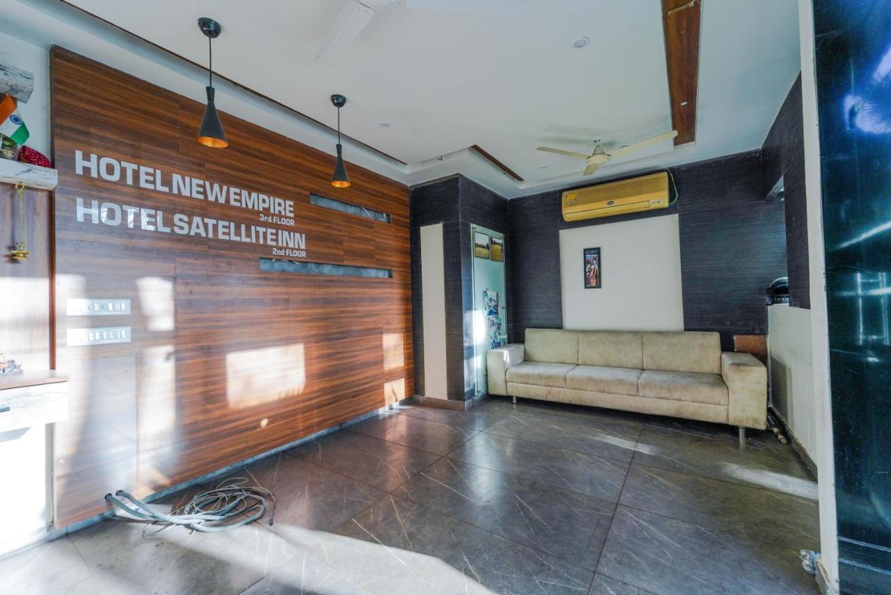 Hotel New Empire Ahmedabad Exterior foto